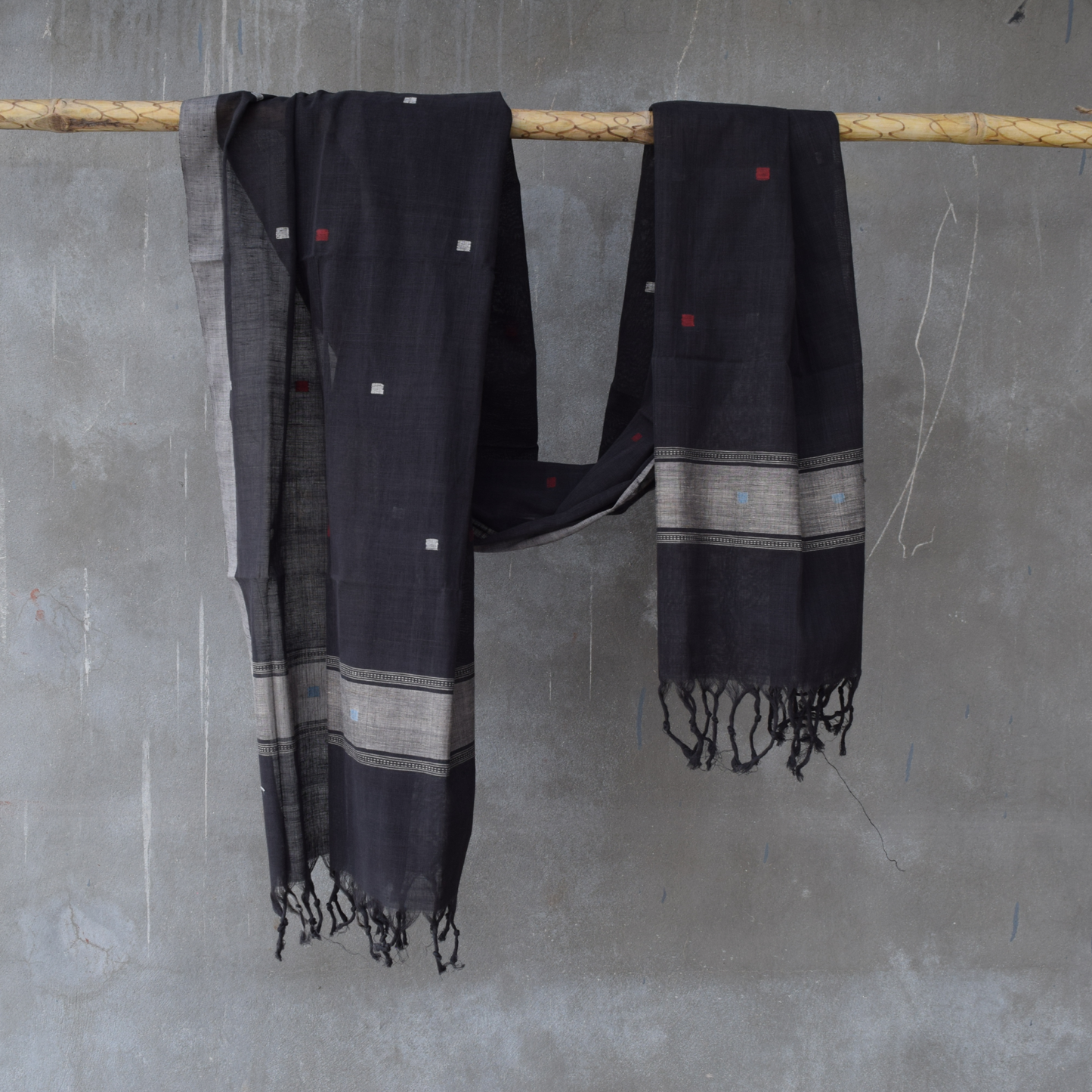 Black natural dye cotton handwoven srikakulam jamdani dupatta