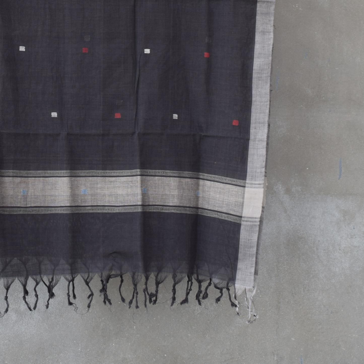 Black natural dye cotton handwoven srikakulam jamdani dupatta