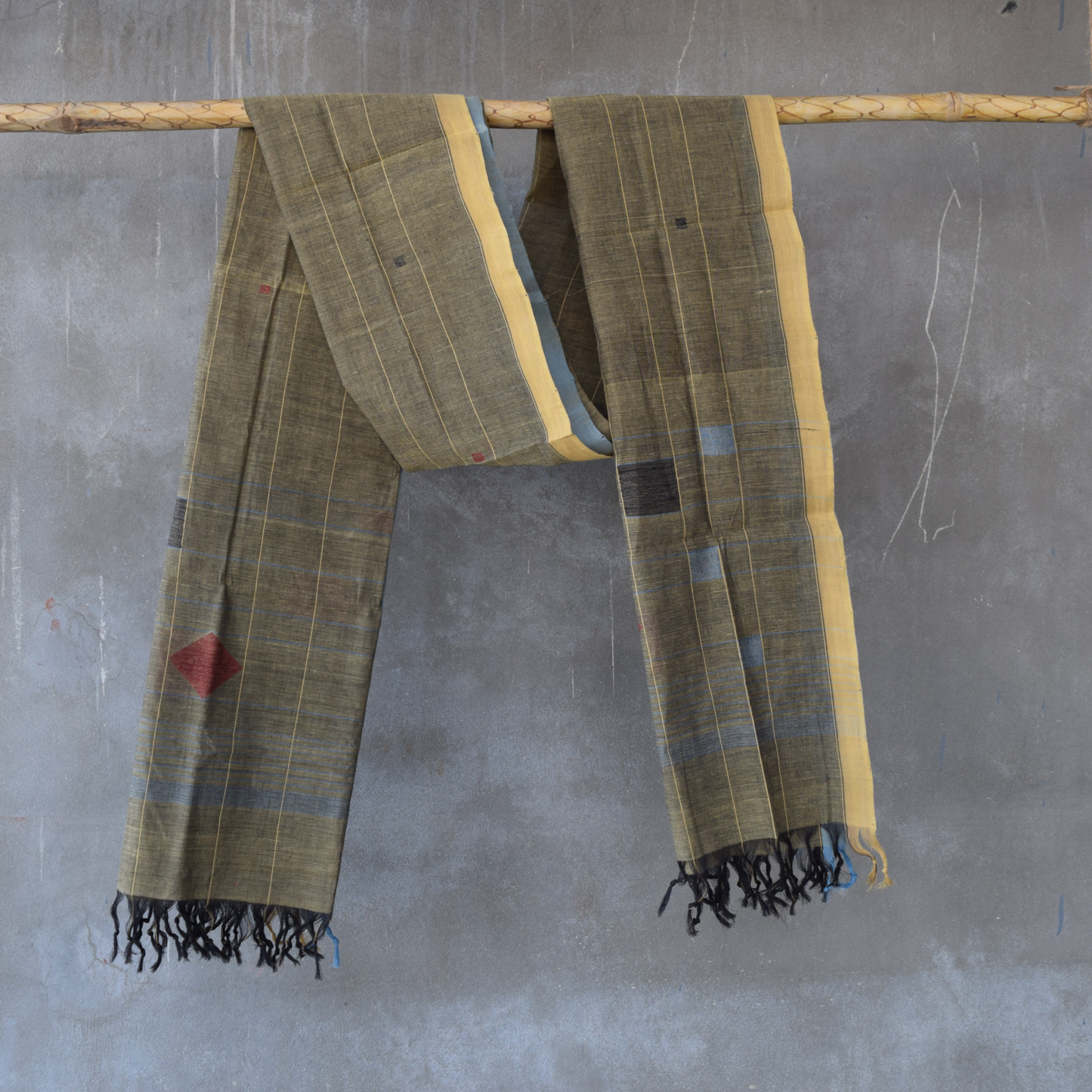 Green natural dye cotton handwoven srikakulam jamdani dupatta